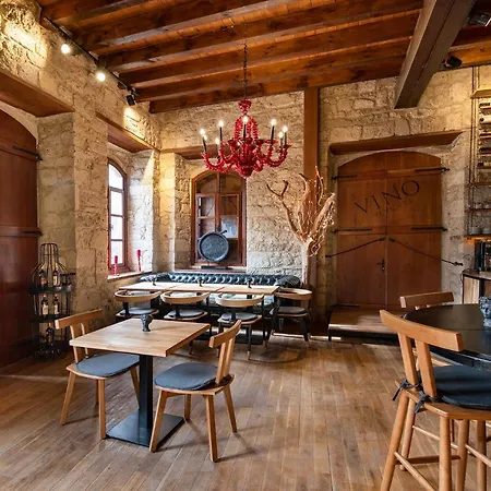 Hotel Vino